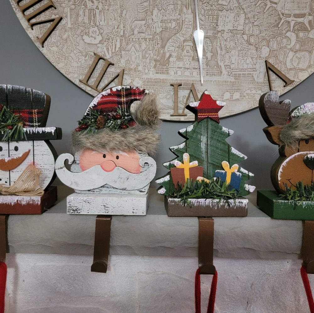 Set of 4 Stocking Holders